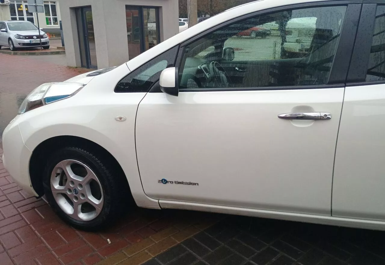 Nissan Leaf  24 kWh 201471