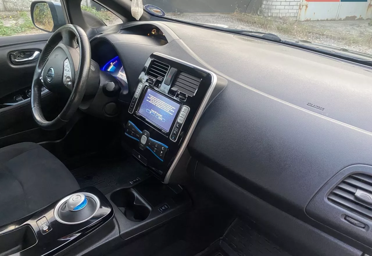 Nissan Leaf  24 kWh 2014121