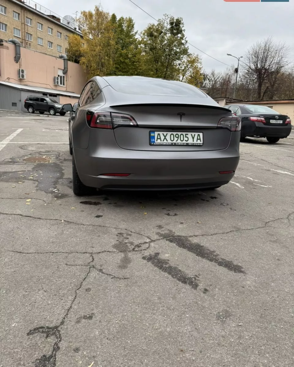 Tesla Model 3  82.5 kWh 202261