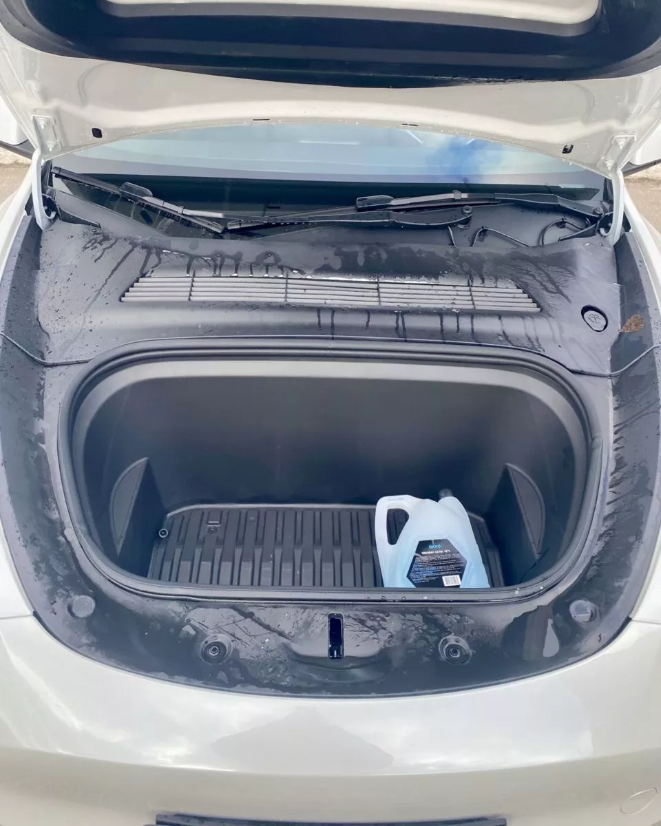 Tesla Model Y  80.5 kWh 2023311