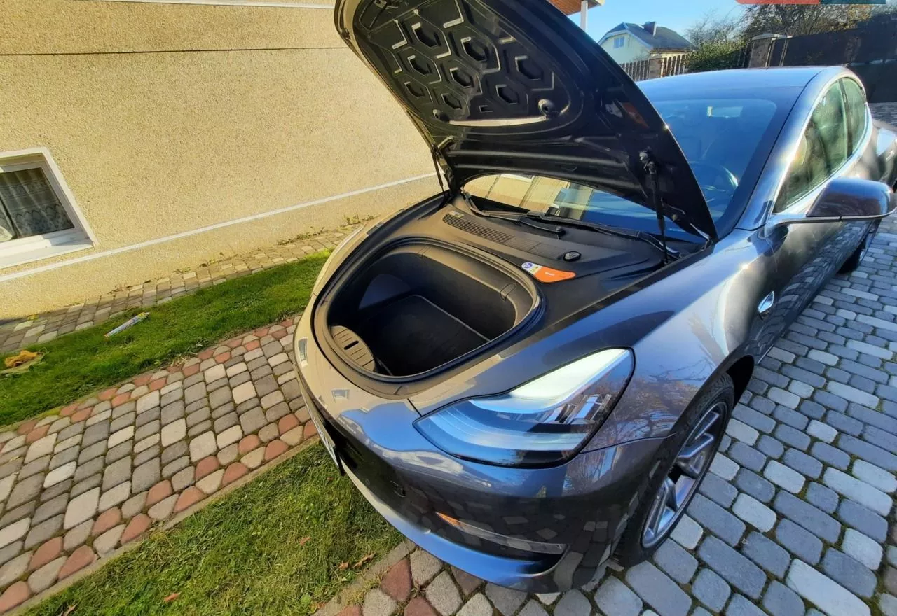 Tesla Model 3  75 kWh 201861