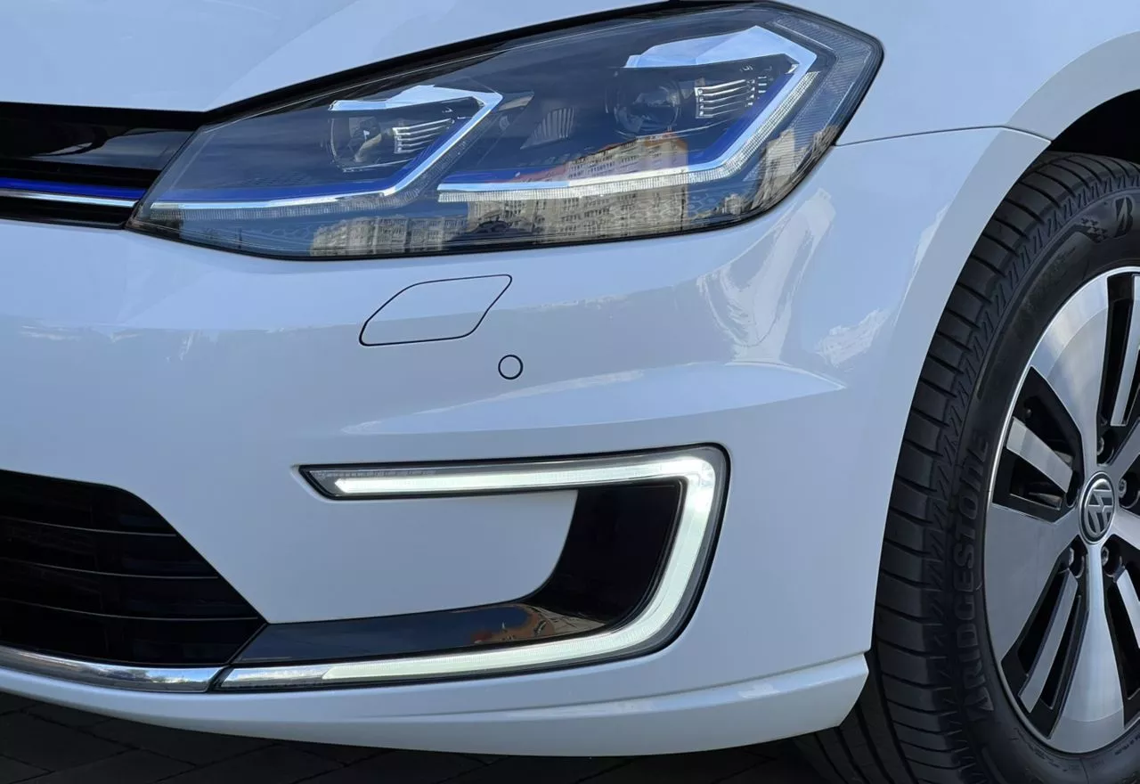 Volkswagen e-Golf  35.8 kWh 201981