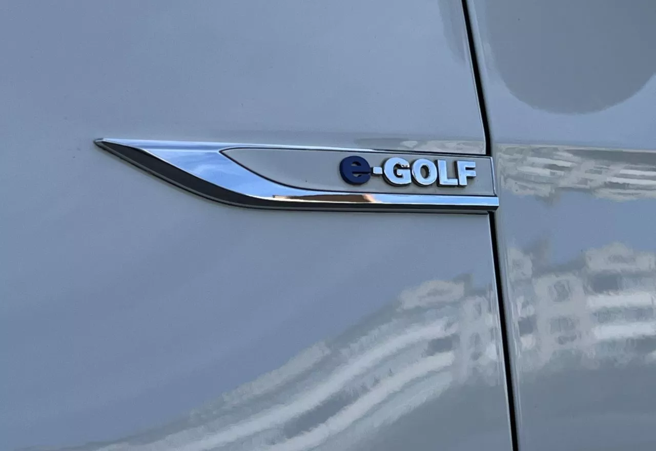 Volkswagen e-Golf  35.8 kWh 2019201