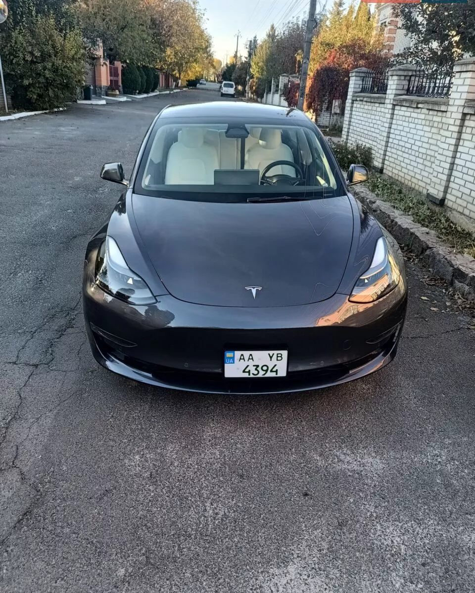 Tesla Model 3 