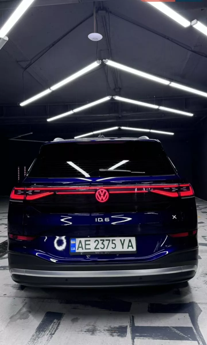 Volkswagen ID.6  58 kWh 202161