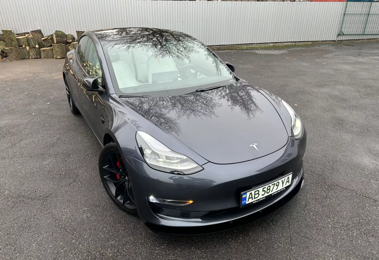 Tesla Model 3 