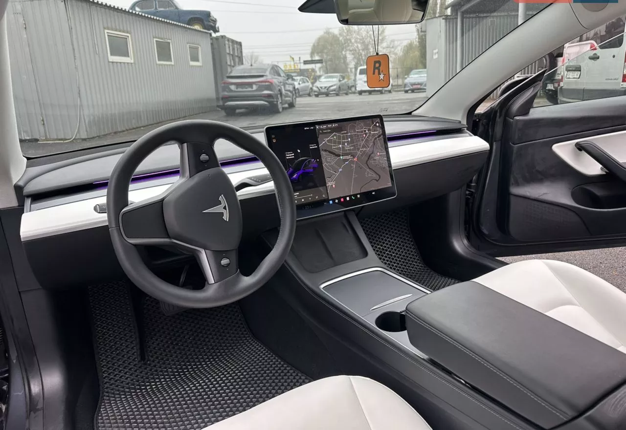 Tesla Model 3  82.5 kWh 2020361