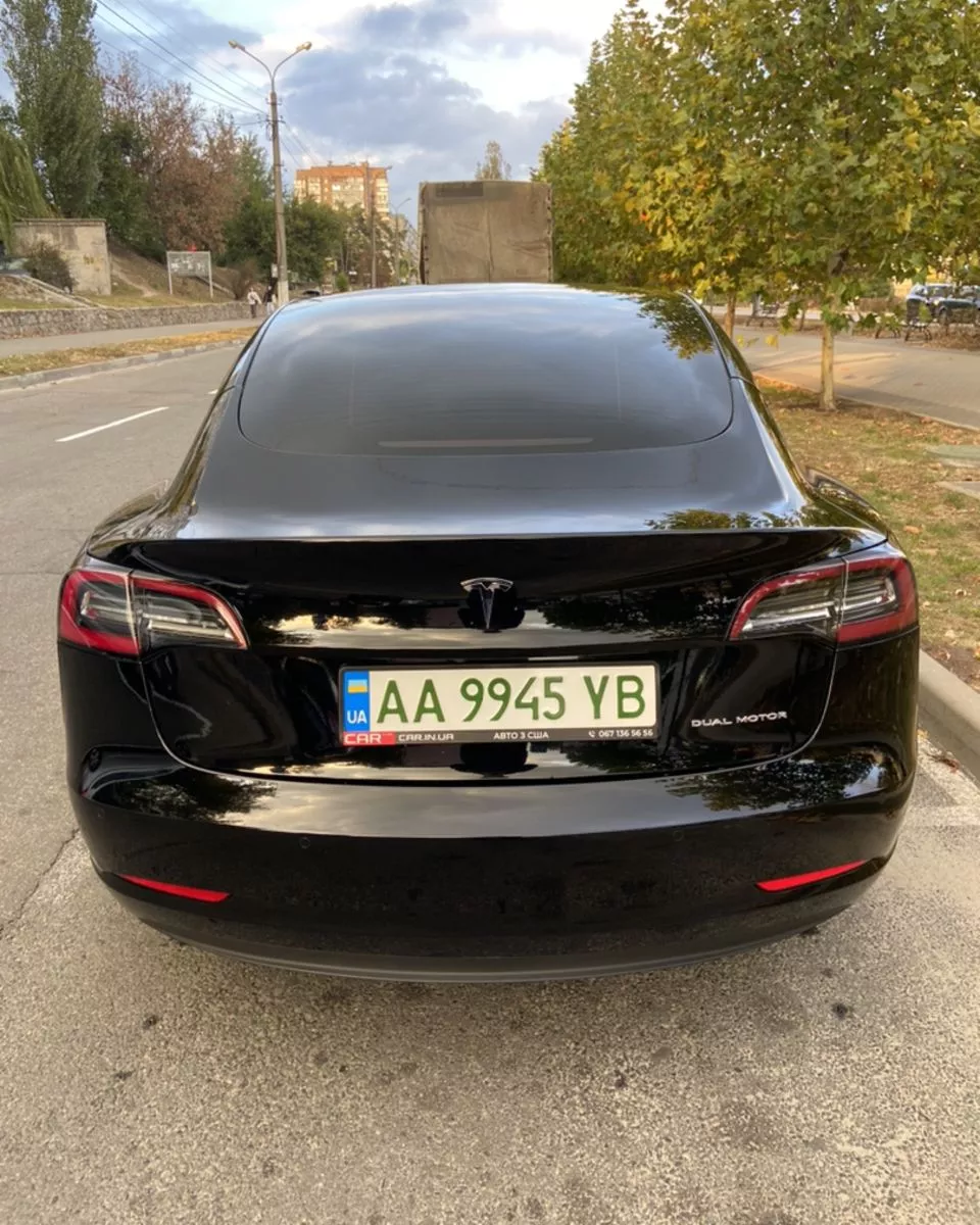 Tesla Model 3  82.5 kWh 202271