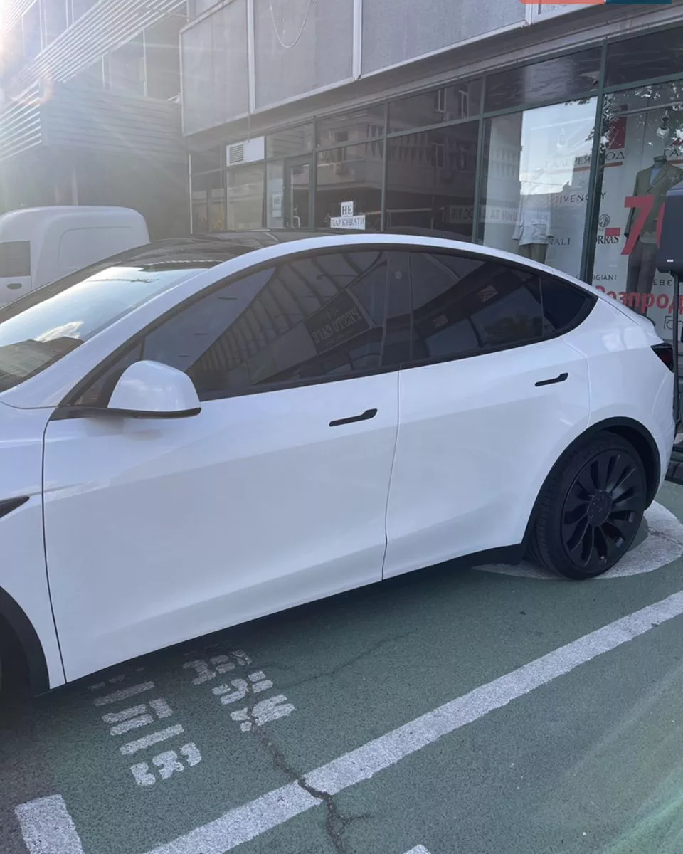 Tesla Model Y  82 kWh 202211