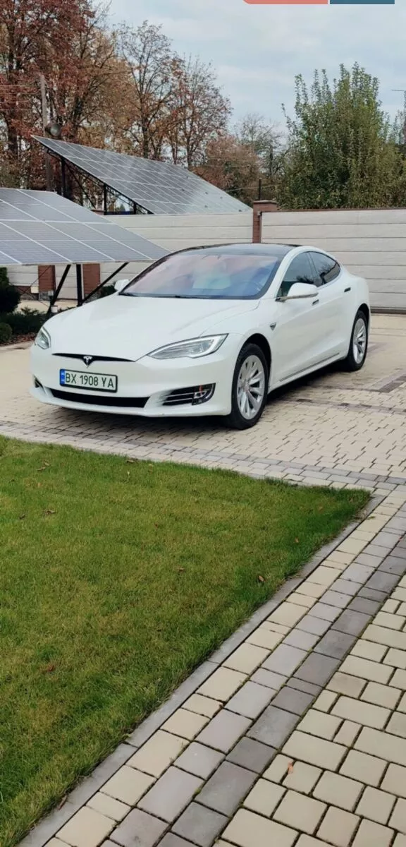 Tesla Model S  100 kWh 201921