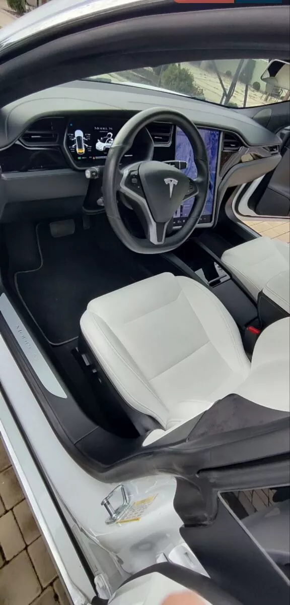 Tesla Model S  100 kWh 201981