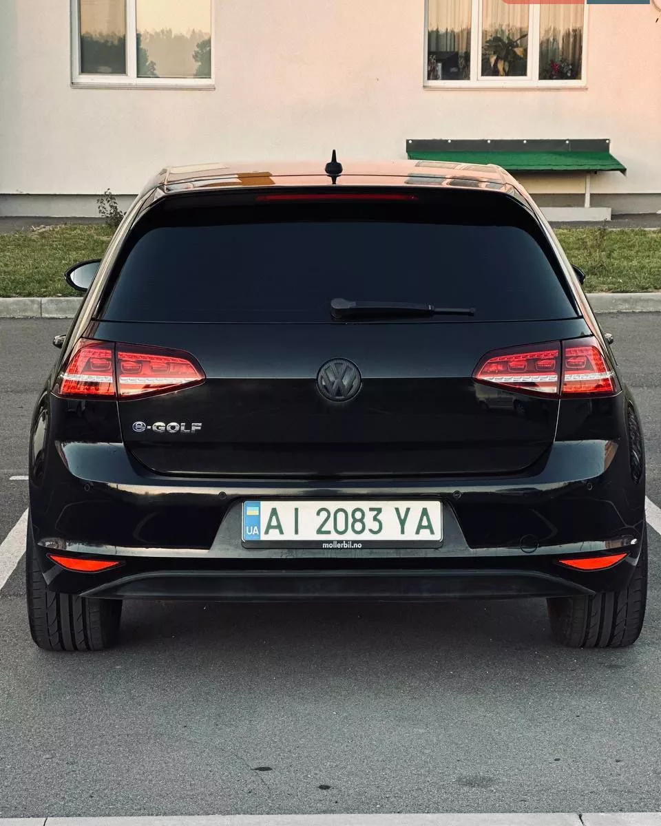 Volkswagen e-Golf  24 kWh 201431