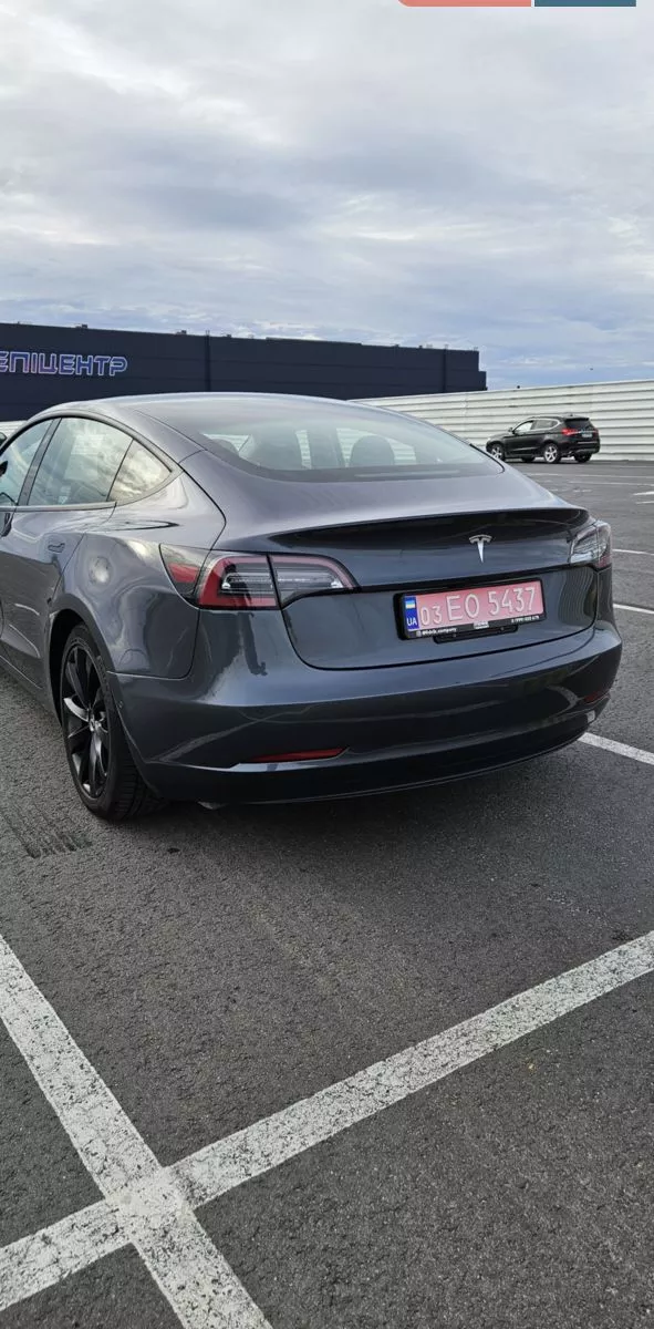 Tesla Model 3  54 kWh 202131