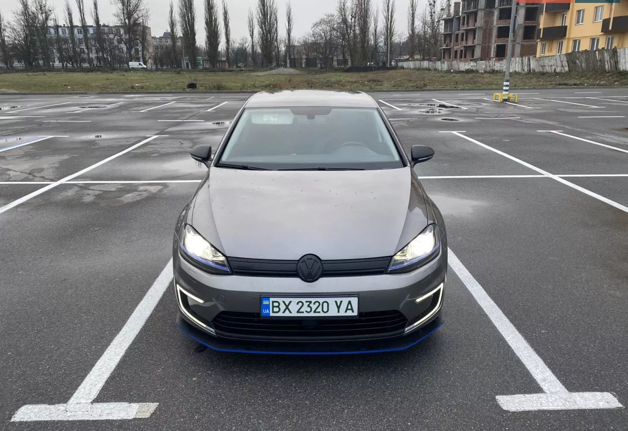 Volkswagen e-Golf 