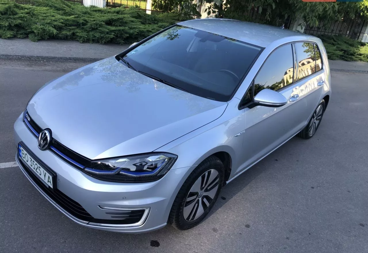 Volkswagen e-Golf  35.8 kWh 2019141