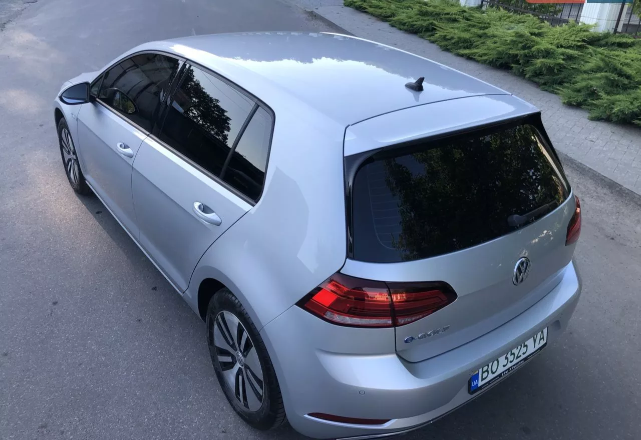 Volkswagen e-Golf  35.8 kWh 2019151