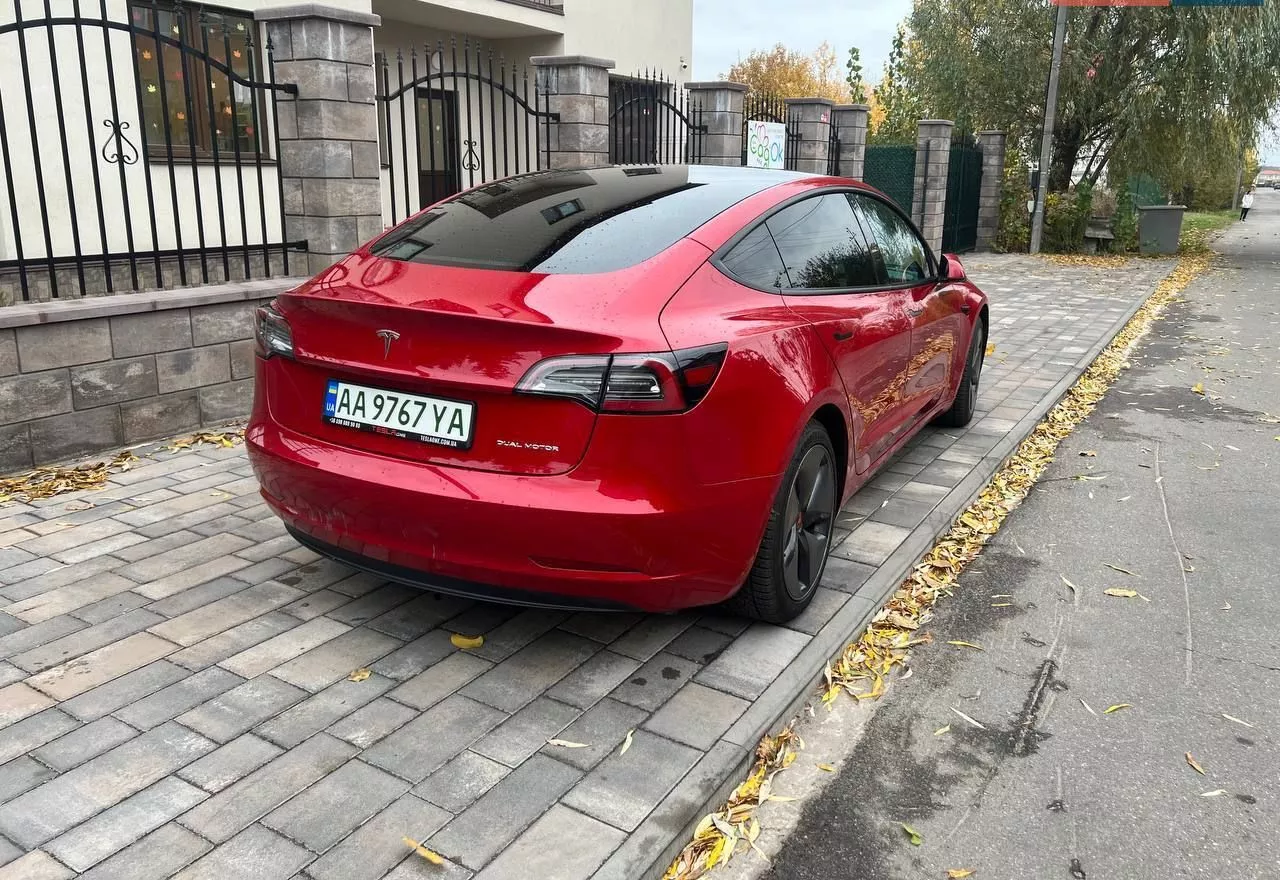 Tesla Model 3  82.5 kWh 202241