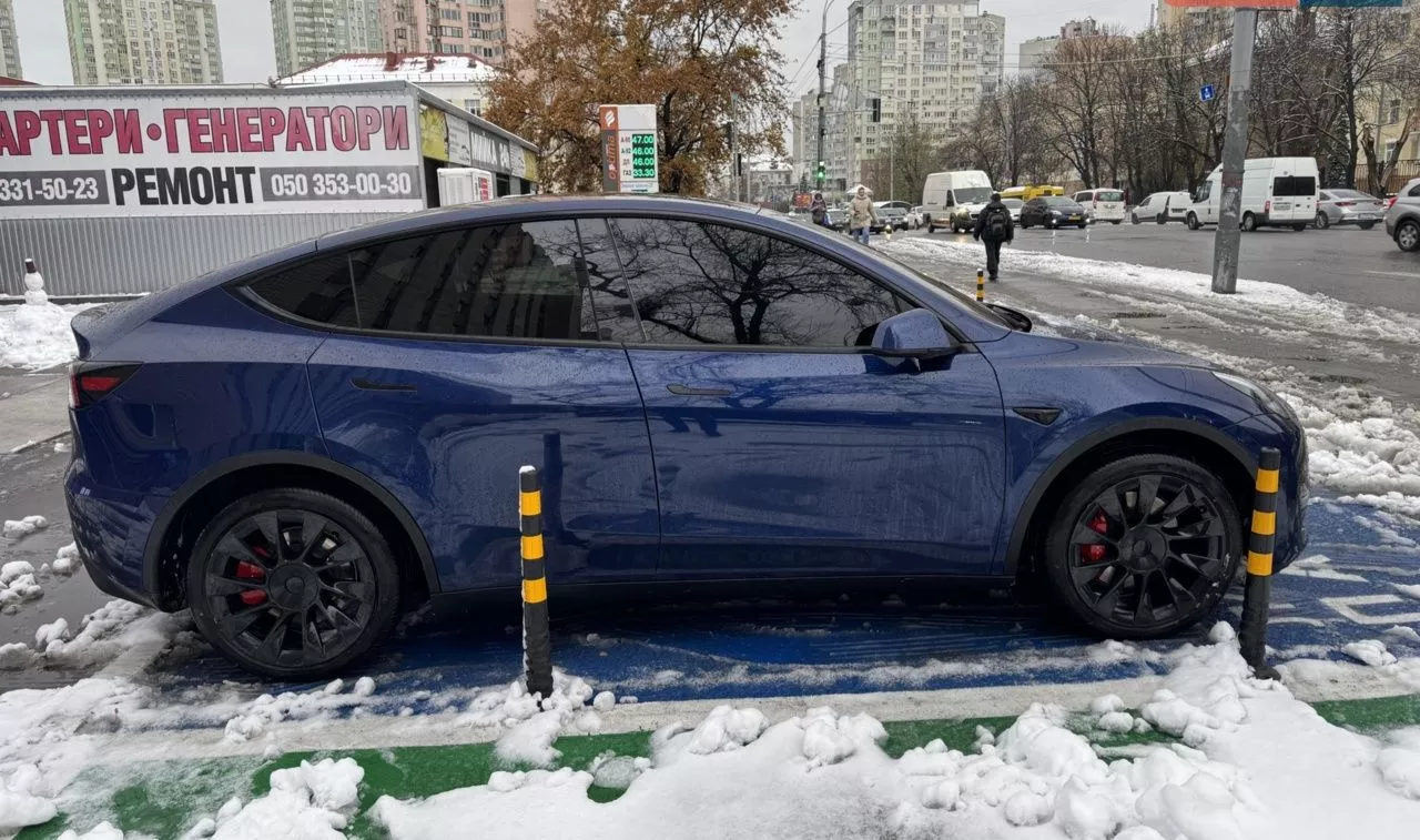 Tesla Model Y  82 kWh 202391