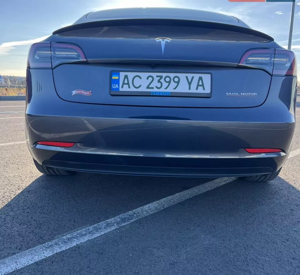 Tesla Model 3  82 kWh 2023181