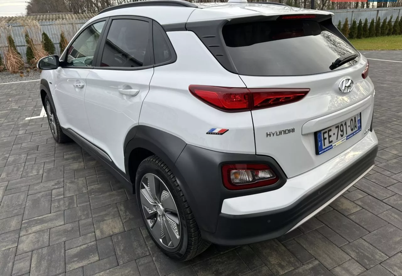 Hyundai Kona  64 kWh 2019201