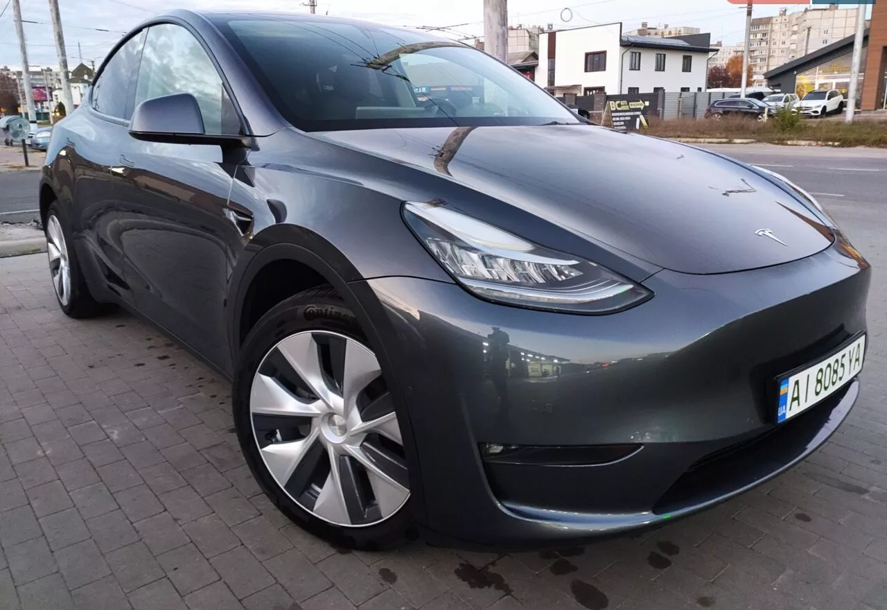 Tesla Model Y  82 kWh 202251