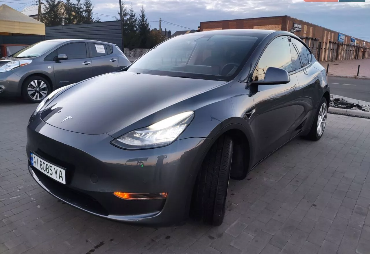 Tesla Model Y  82 kWh 2022201