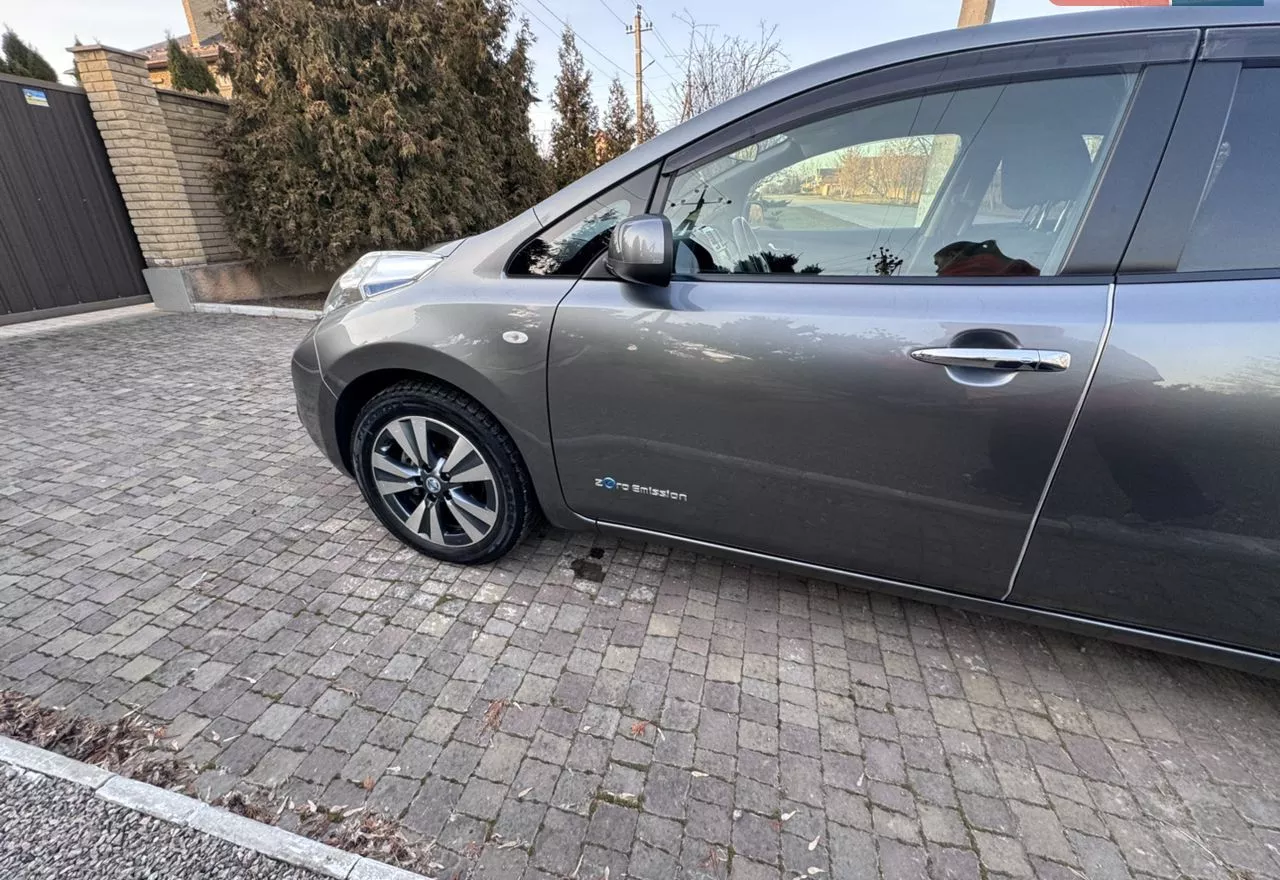 Nissan Leaf  46 kWh 201361