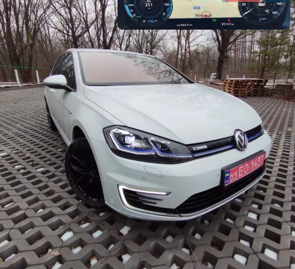 Volkswagen e-Golf 