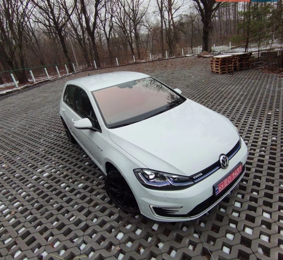 Volkswagen e-Golf  35.8 kWh 202081