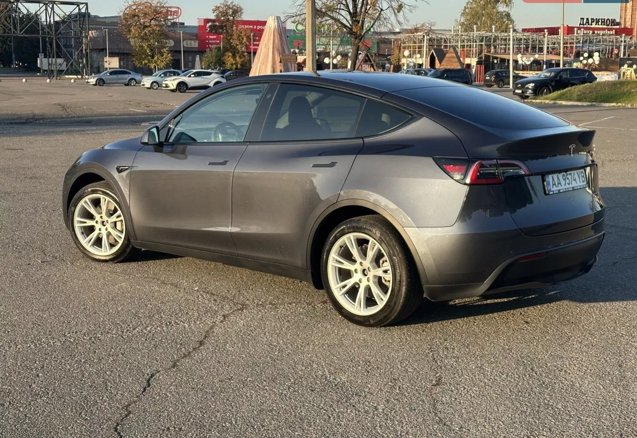 Tesla Model Y  75 kWh 202141