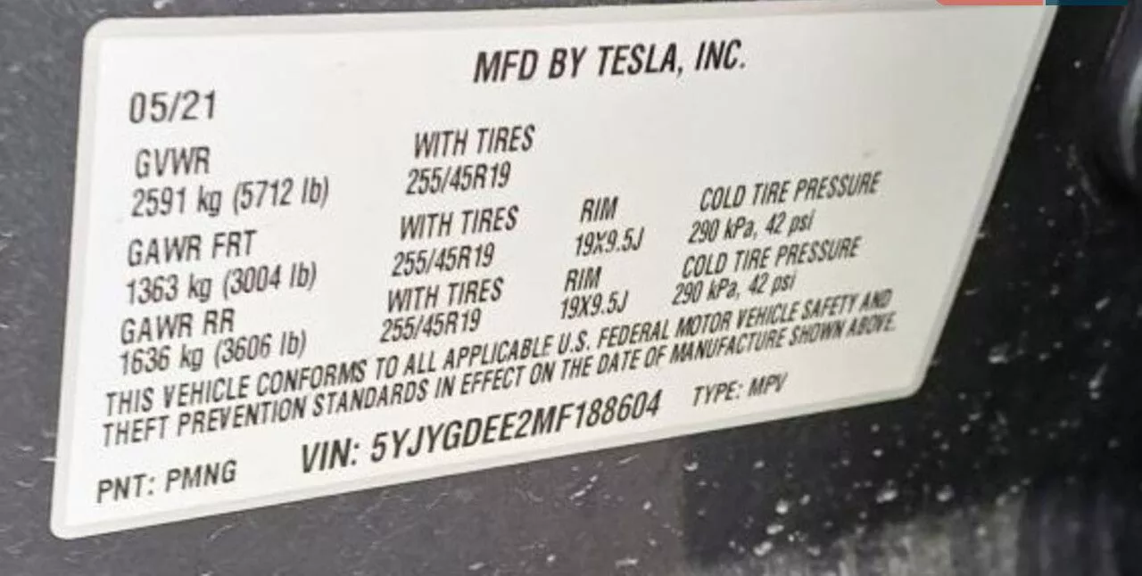 Tesla Model Y  75 kWh 2021201