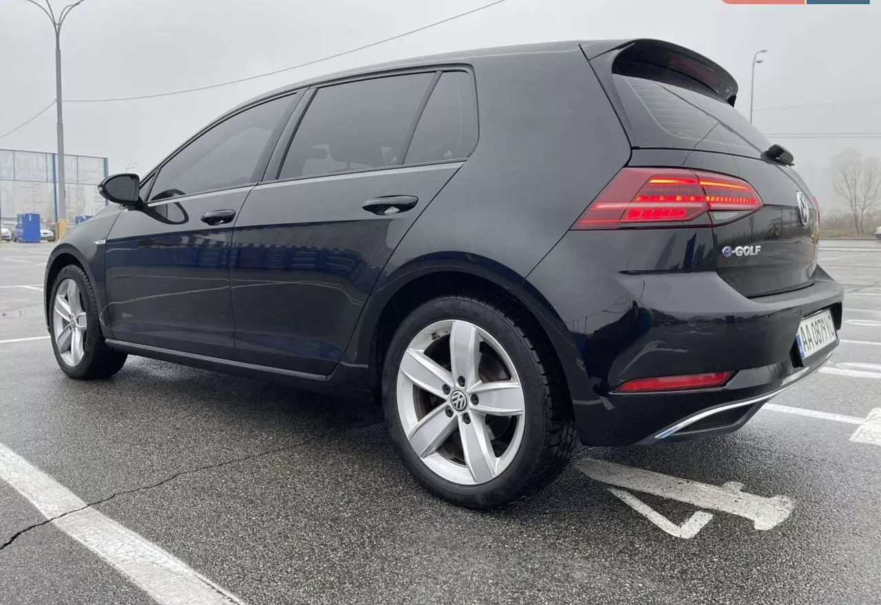 Volkswagen e-Golf  35.8 kWh 201981