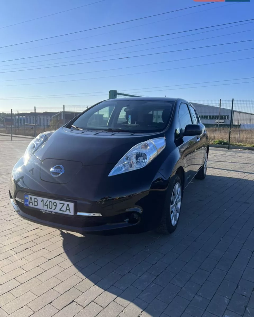 Nissan Leaf  24 kWh 201411