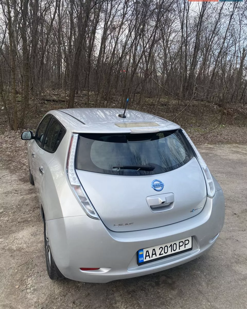 Nissan Leaf  201321