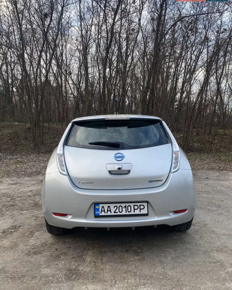 Nissan Leaf  201331