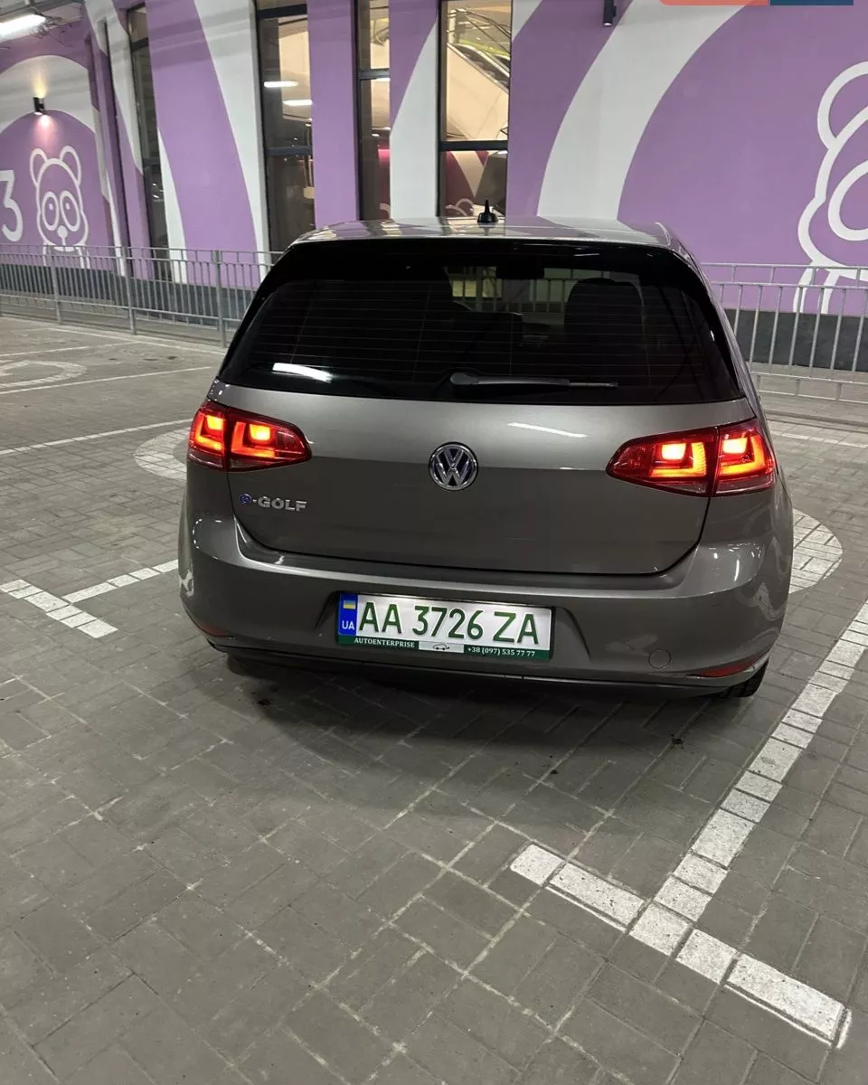 Volkswagen e-Golf  24 kWh 201671