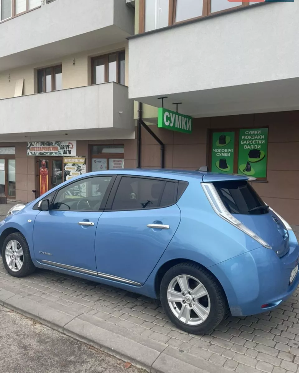 Nissan Leaf  24 kWh 201351