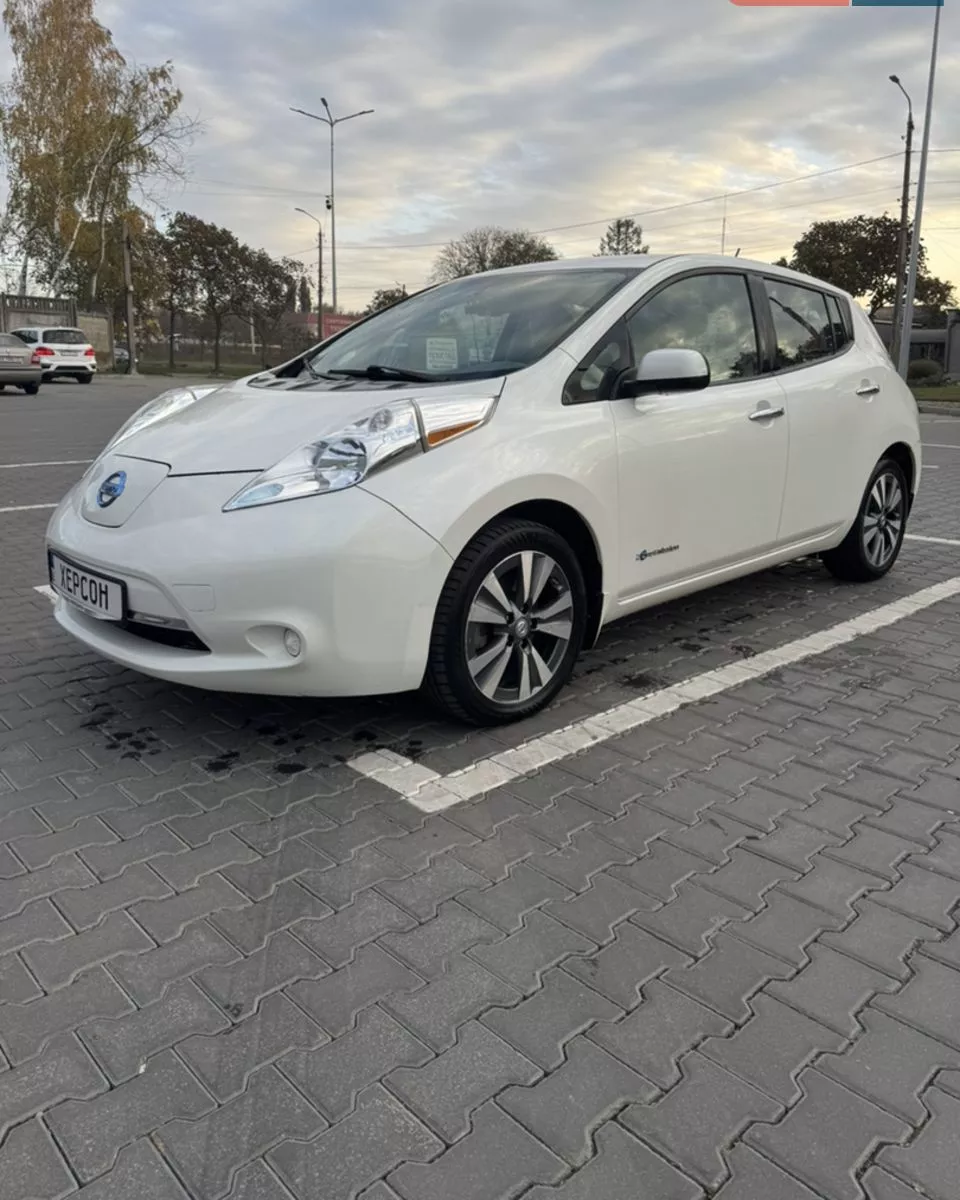 Nissan Leaf  30 kWh 201581