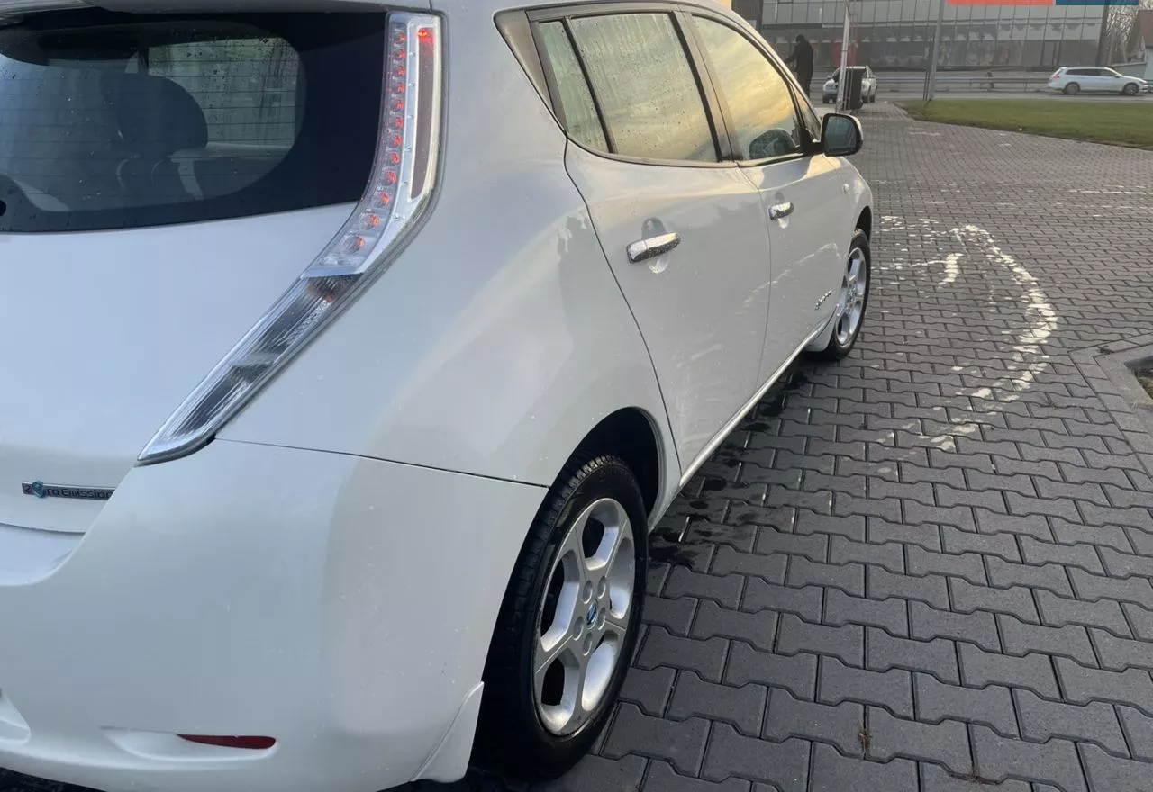 Nissan Leaf  24 kWh 201351