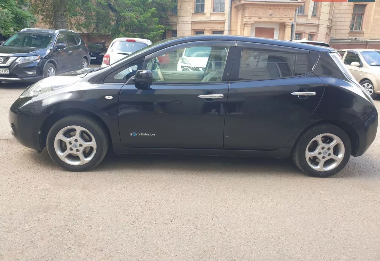 Nissan Leaf  24 kWh 201151