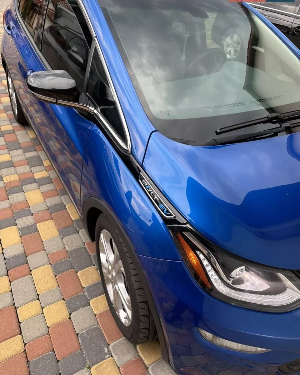 Chevrolet Bolt EV 