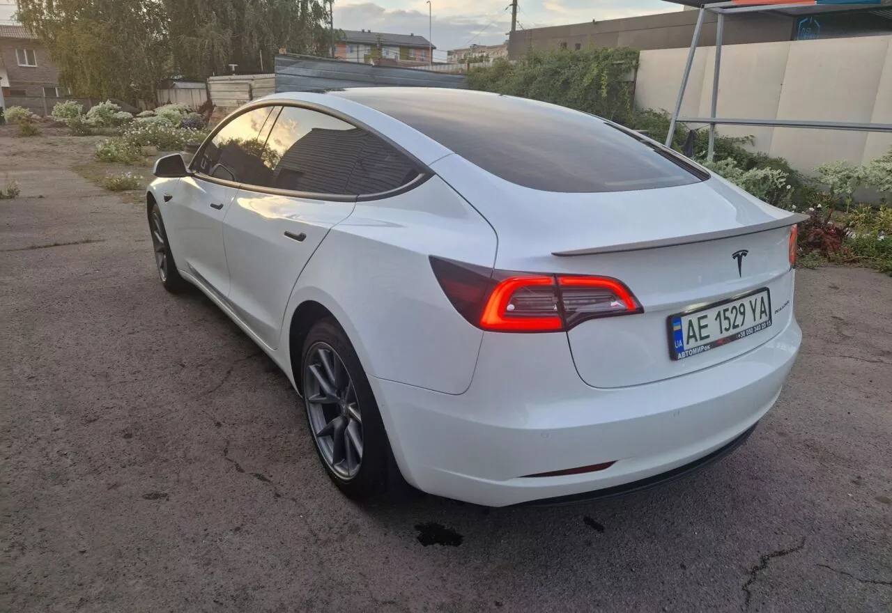 Tesla Model 3  82 kWh 202131