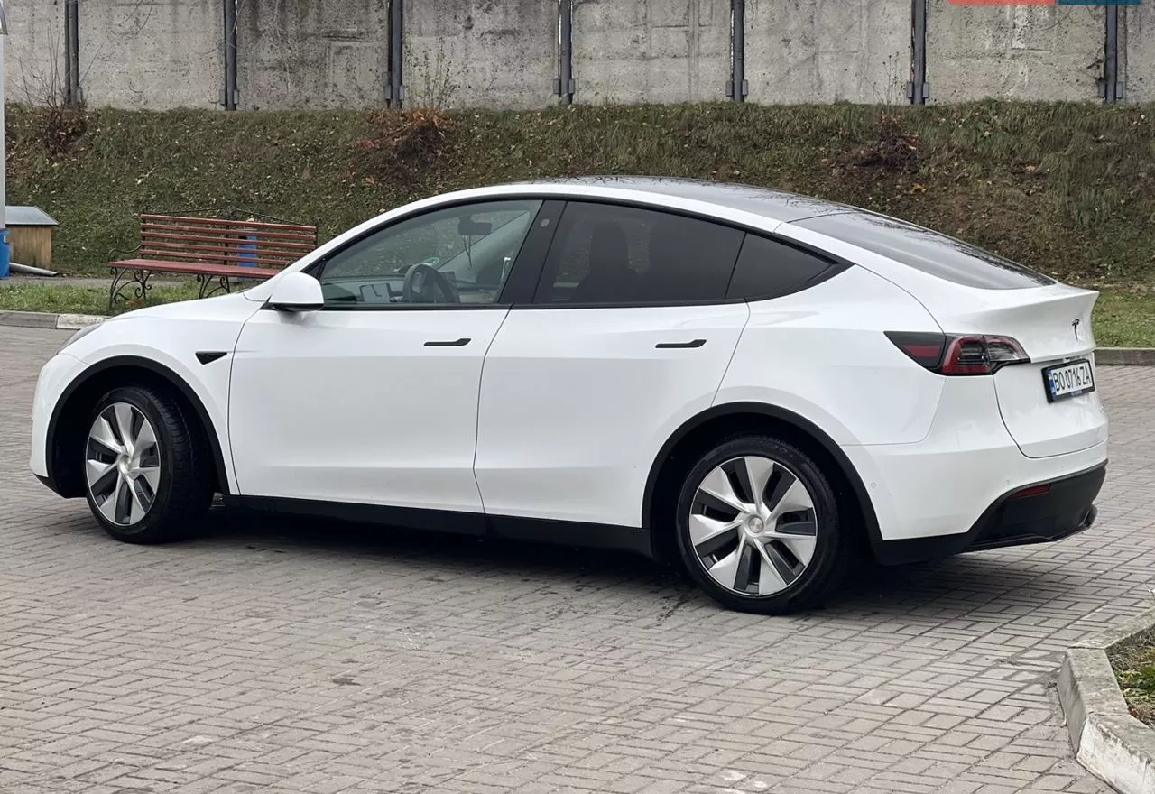 Tesla Model Y  82 kWh 202291