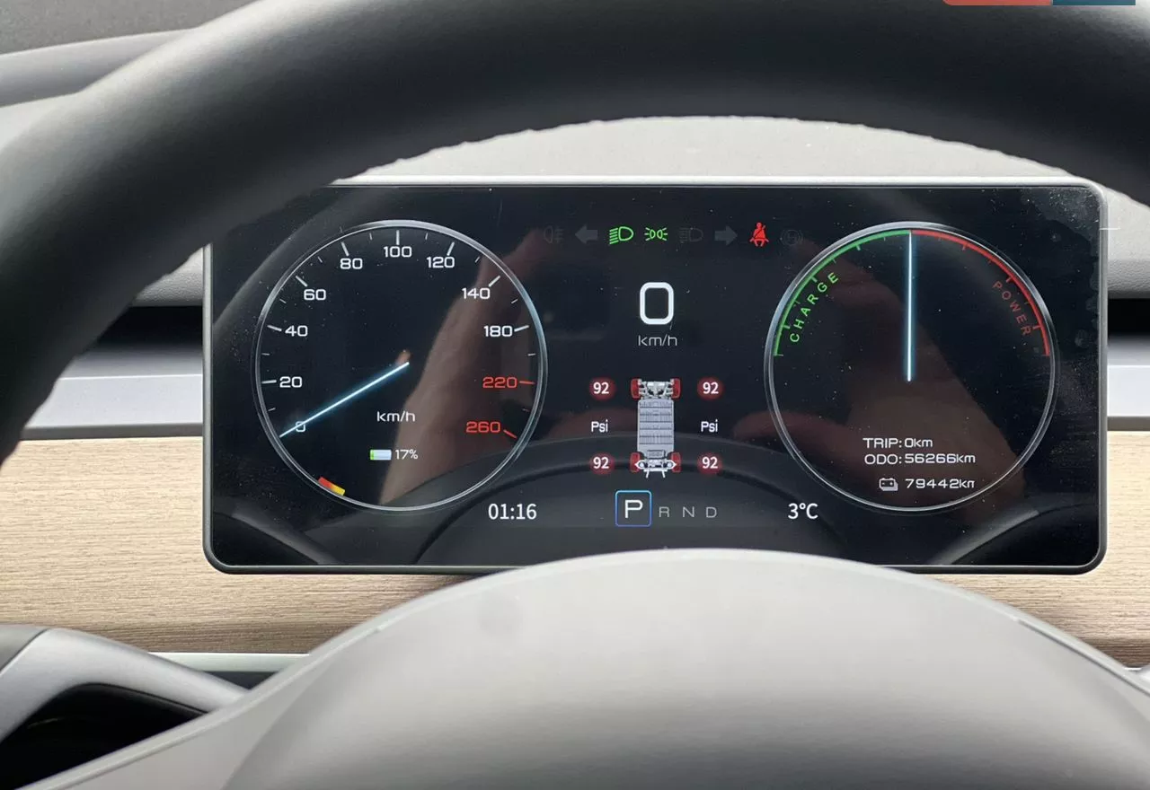 Tesla Model Y  82 kWh 2022141