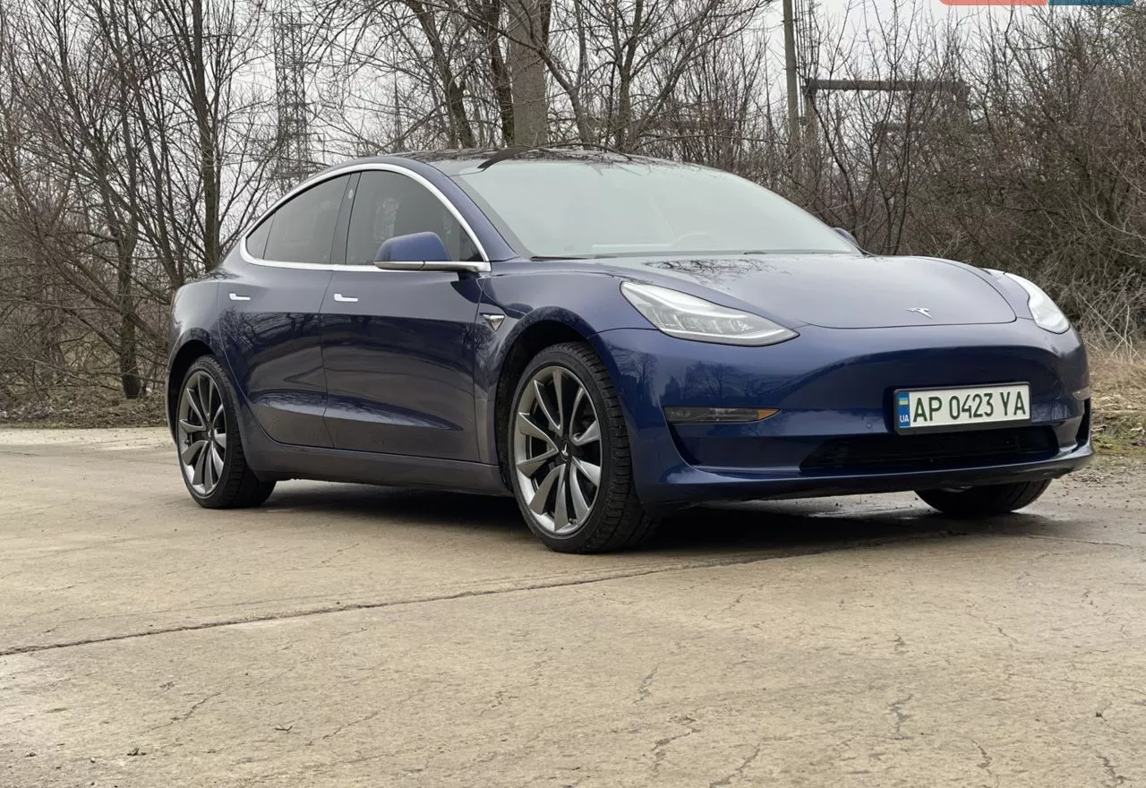 Tesla Model 3  75 kWh 201811