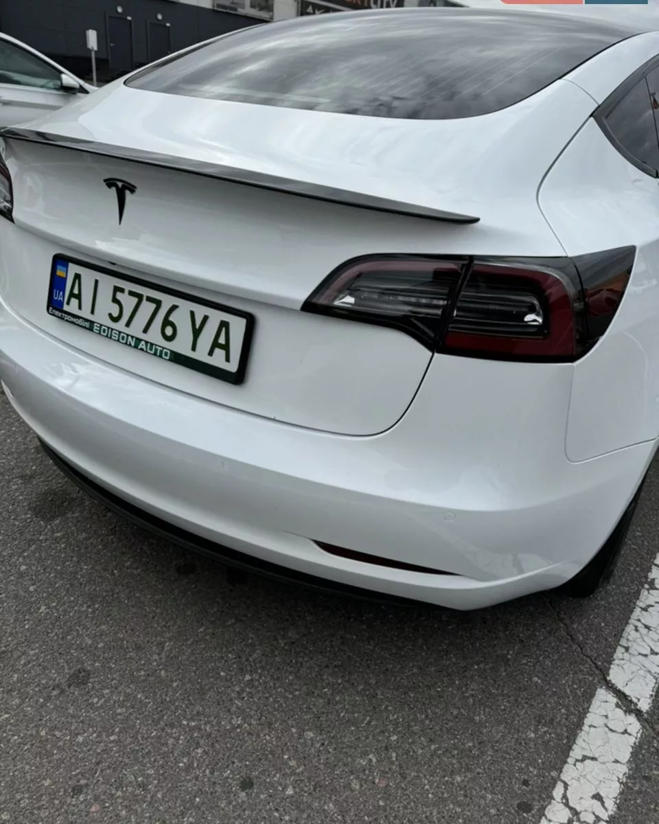 Tesla Model 3  75 kWh 2020131