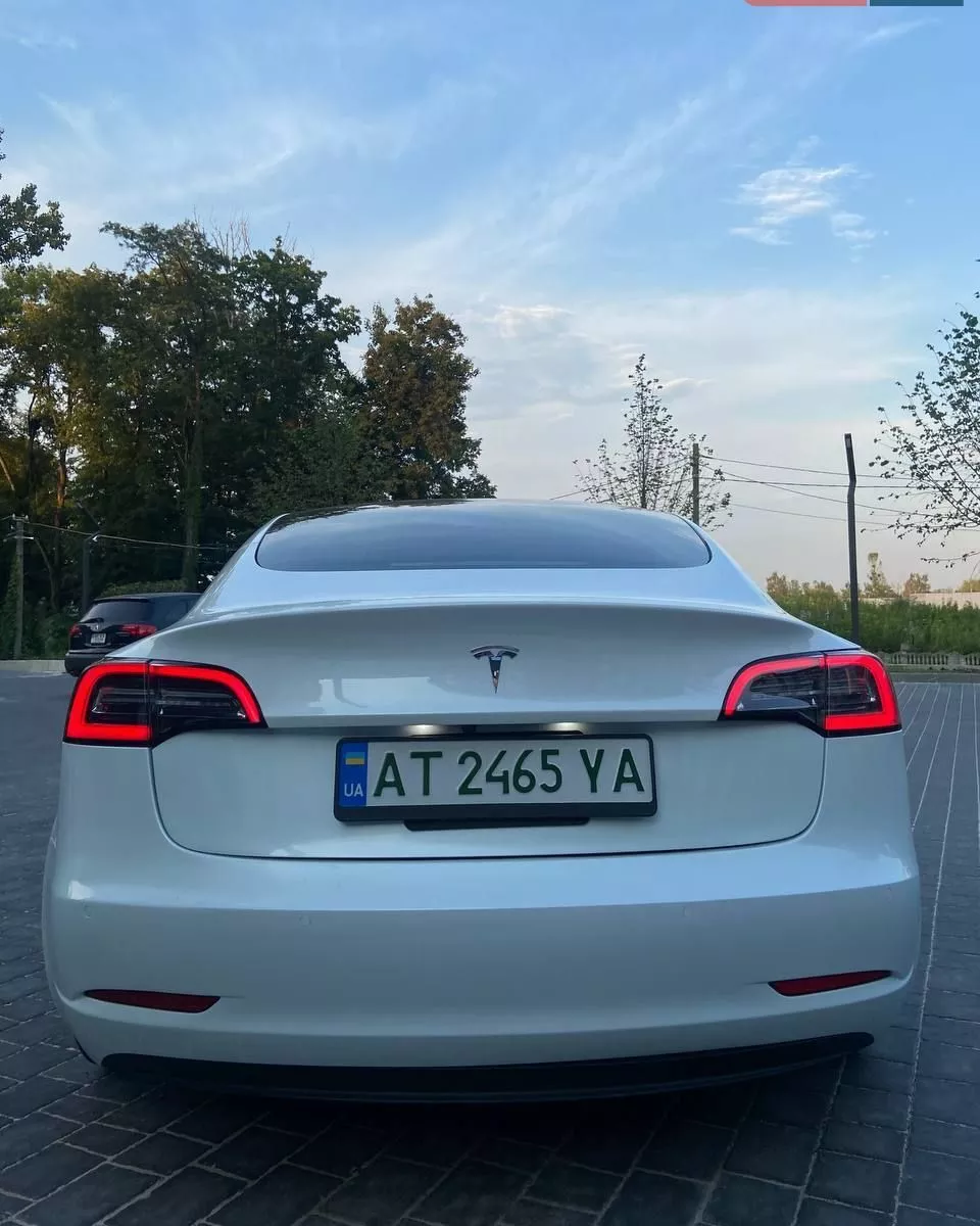 Tesla Model 3  54 kWh 202141