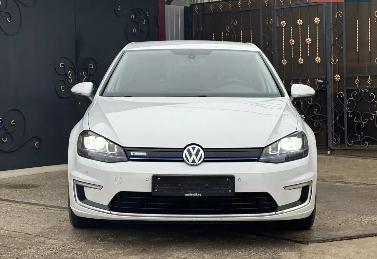 Volkswagen e-Golf  24 kWh 201411