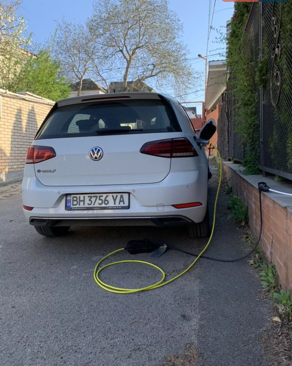 Volkswagen e-Golf  36 kWh 2018151