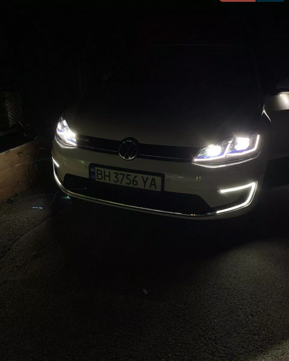 Volkswagen e-Golf  36 kWh 2018161